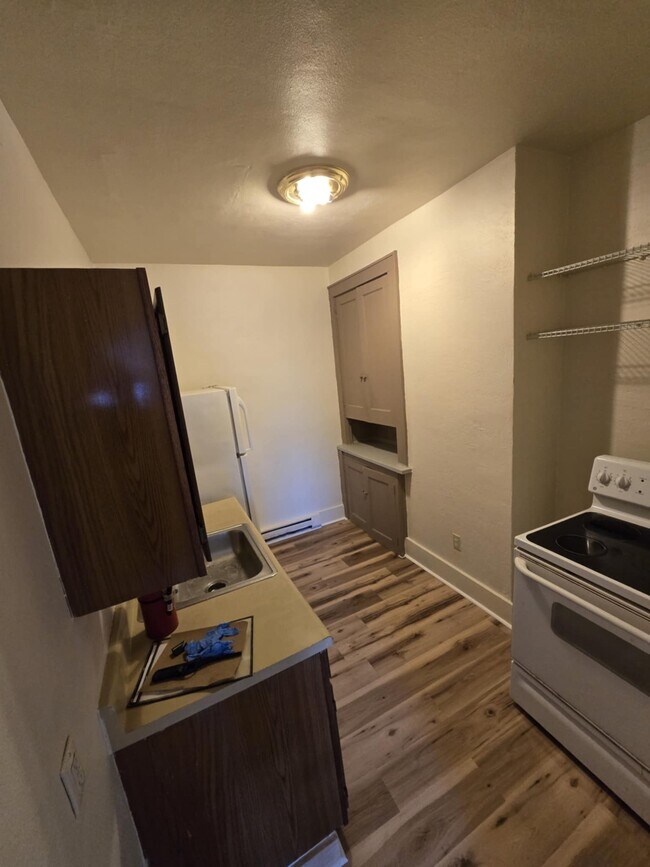 Photo - 15 S Stewart St Unit 202