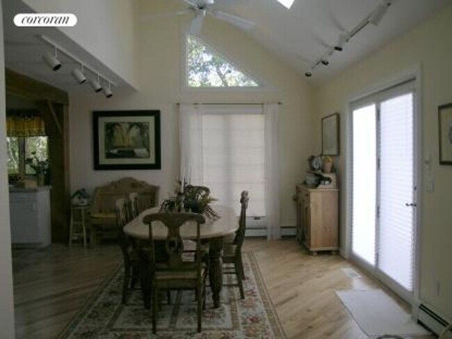 Photo - 51 Montauk Ave