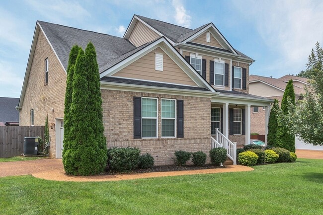 Building Photo - 1060 Harvey Springs Dr