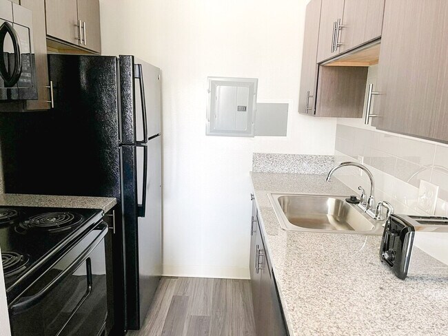 Photo - 2515 Burnet Ave Unit SI ID1036754P