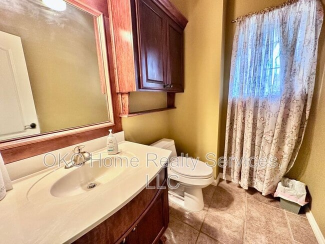 Photo - 1113 Lanie Ln