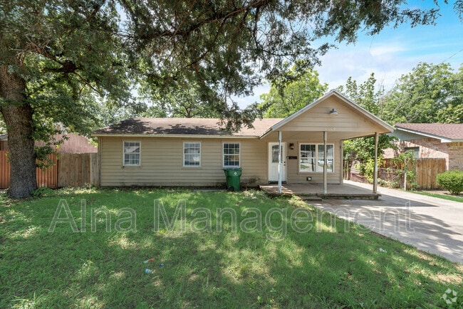 Building Photo - 4008 Springdale Rd Rental