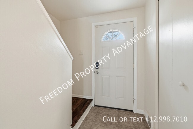 Photo - 2540 Park Hill Dr