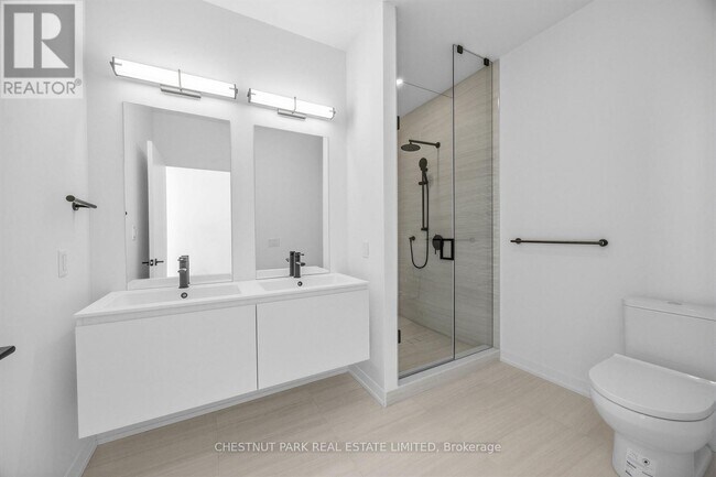 Photo - 759 Queen St E Unit PH-1