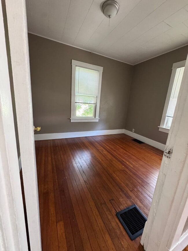 Photo - 3 Bedroom, 1 Bathroom Home