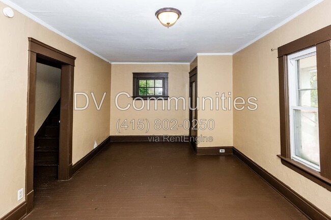 Photo - 1148 E 176th St