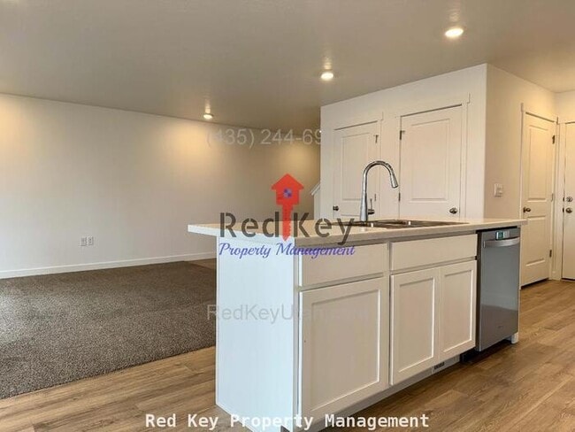 Photo - Wayne Way Townhouse