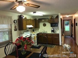 Photo - 341 Deepwood Dr