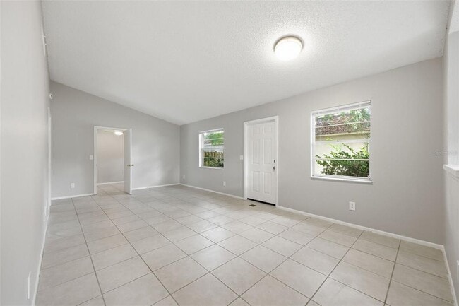 Photo - 3141 Huron Ave