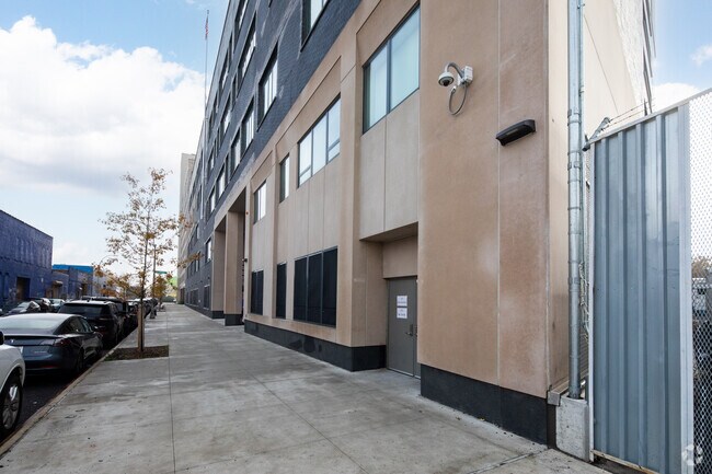 Photo - Chestnut Commons