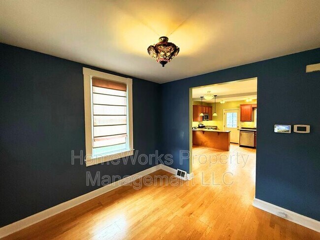 Photo - 2703 White Ave