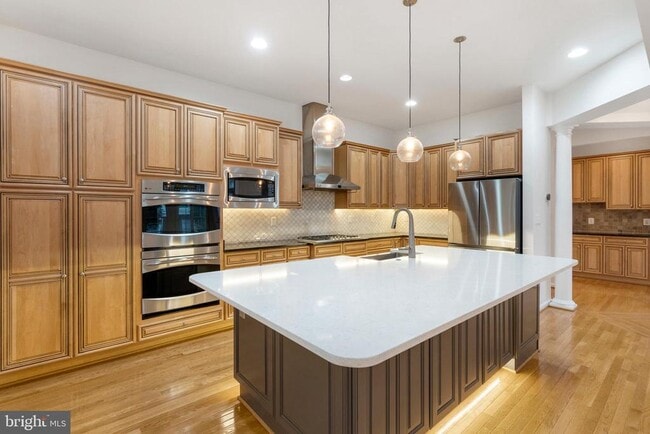 Photo - 8880 Olive Mae Cir