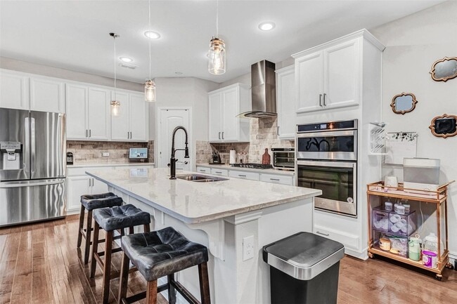 Photo - 430 Pasco Rd