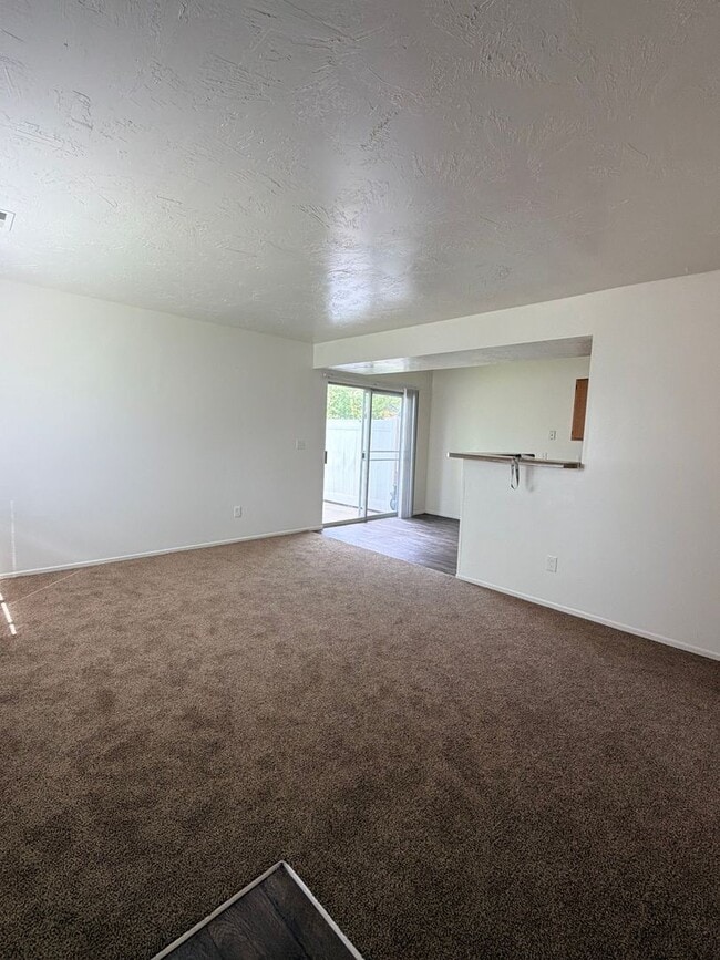 Building Photo - 3432 Ridgeland Park Dr
