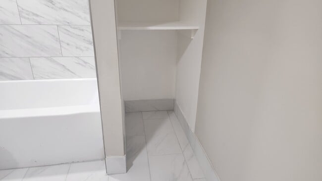 Photo - 920 W 600 N Unidad Basement