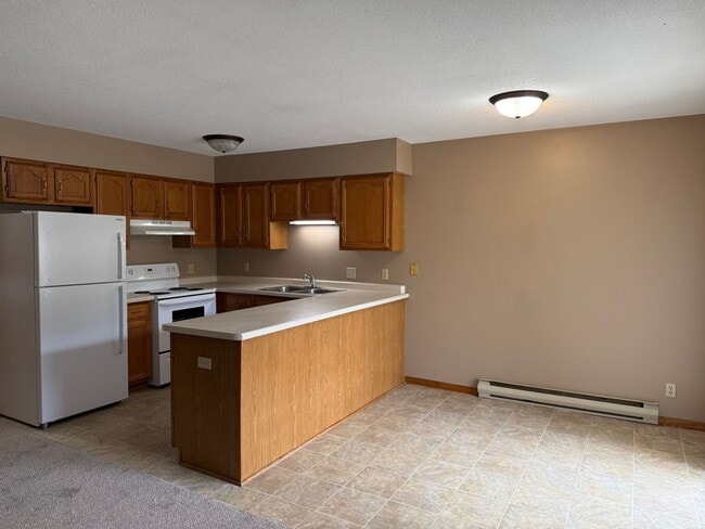 612 Saxonwood Rd Unit 614 Saxonwood Rd