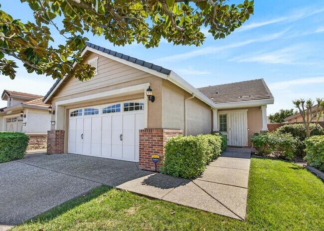 Photo - 7540 Abbey Cir