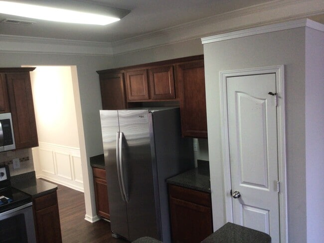 Photo - 2111 Less Traveled Trail