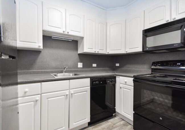 Photo - 1531 Beacon St