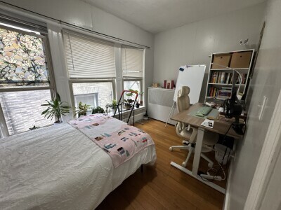 Photo - 877 Beacon St