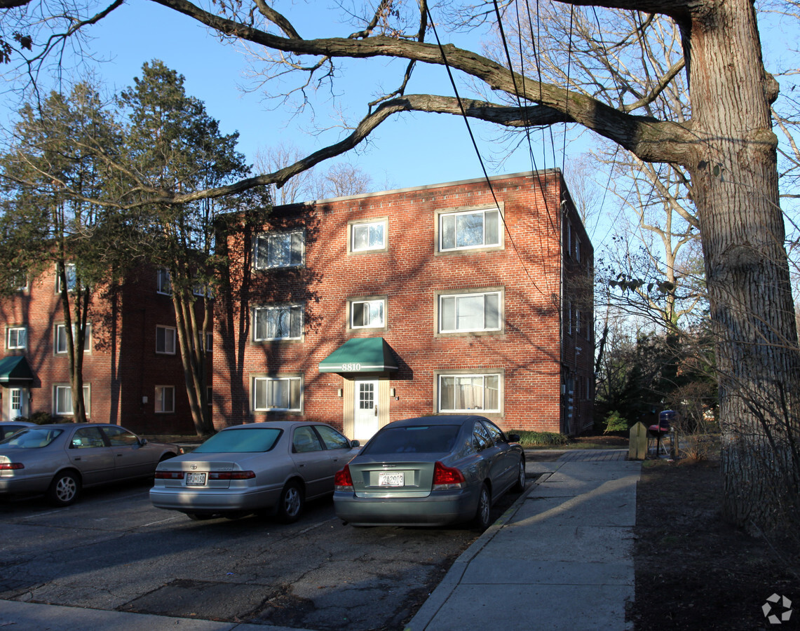 Photo - 8810 Bradford Rd Apartments