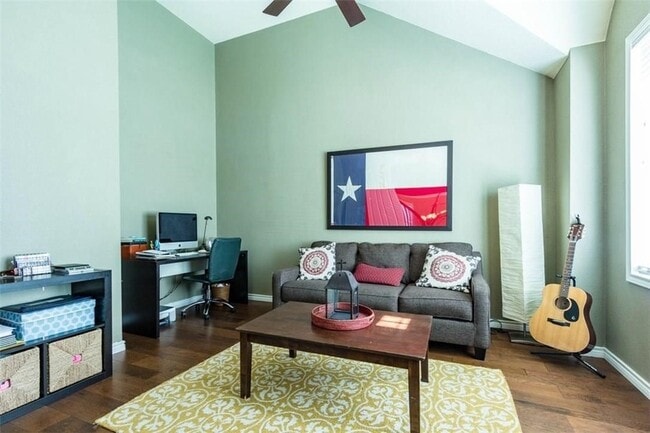 Photo - 4633 Chandler Dr