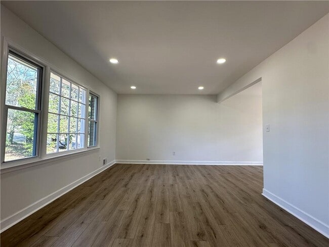 Photo - 2972 Pathview Ln