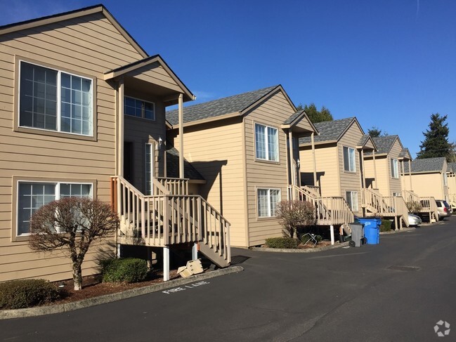 Building Photo - Park Crest Townhomes