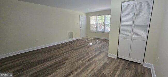 Photo - 8883 Rusland Ct