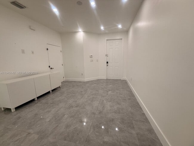 Photo - 11271 NW 84th St