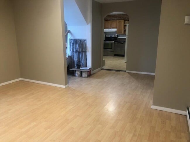 Photo - 104 N Jefferson Ave