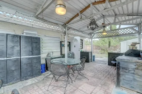 Building Photo - 22XX SW 42nd Way