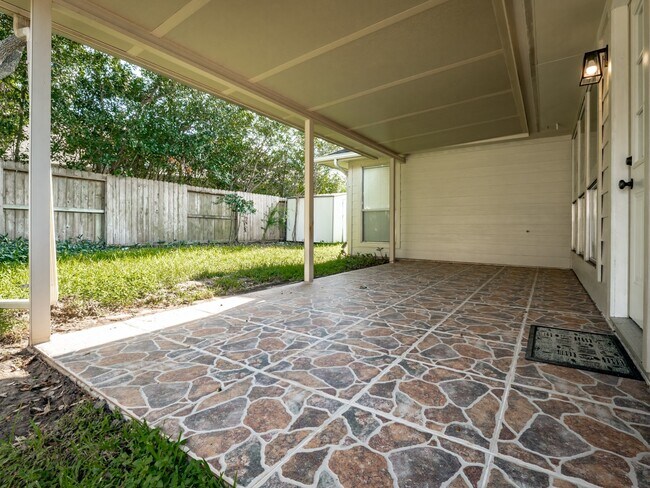 Photo - 12807 Village Way Dr