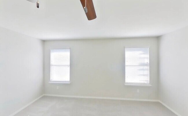 Photo - AVAILABLE NOW READY TO MOVE IN