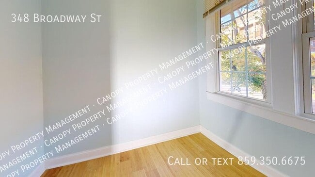 Photo - 348 Broadway St
