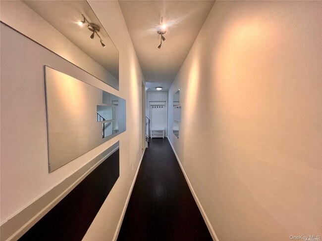 Photo - 216-18 39th Ave