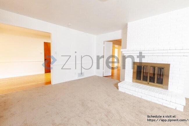 Photo - 4636 Goya Pkwy