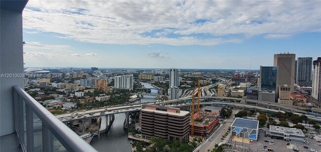Photo - 185 SW 7th St Unit 3309