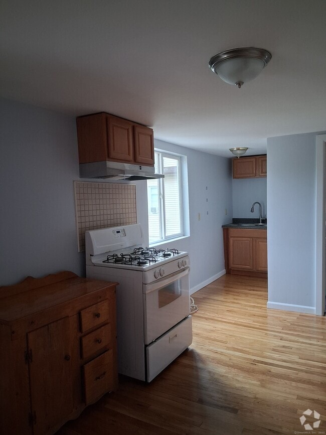 Building Photo - 959 1st Ave Rental