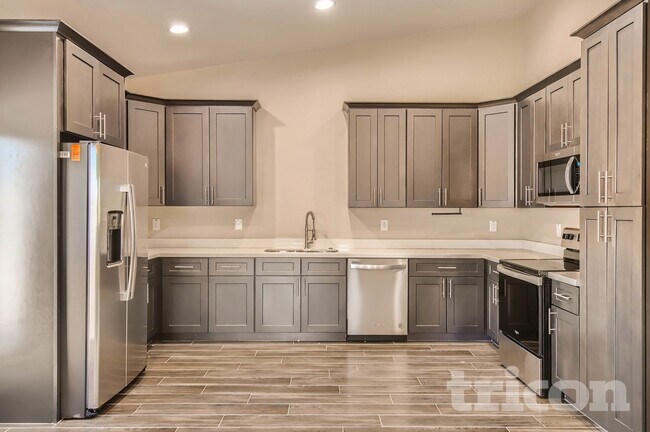 Photo - 4411 S 19th St