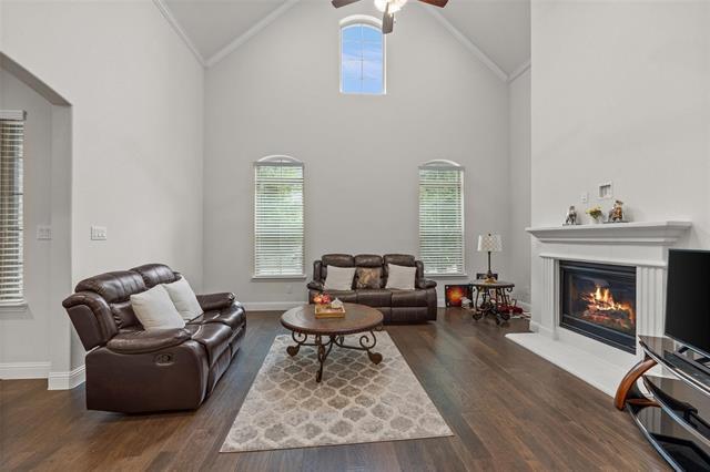 Photo - 12749 Friar St