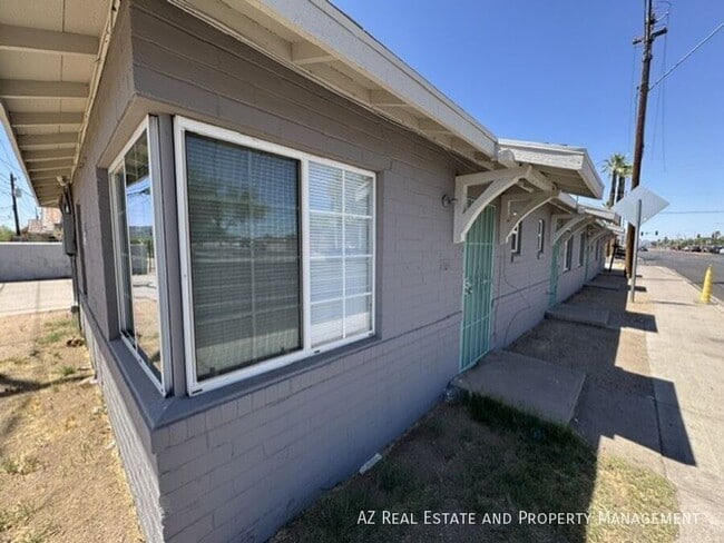 Photo - 1038 N 16th St