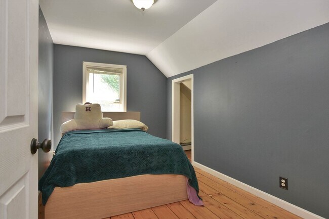 Photo - 80 Lincoln Ave Unit 2