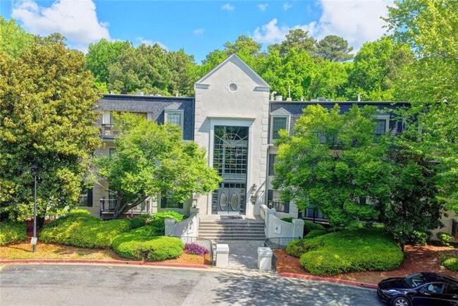 Photo - 4101 Pine Heights Dr NE