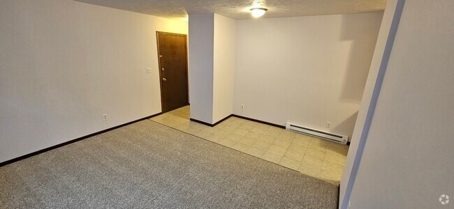 Building Photo - 2857 City View Dr Unit 3 Rental