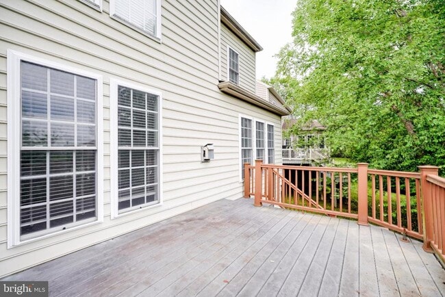 Photo - 15 Ridings Way