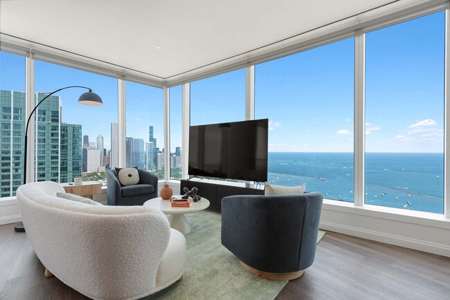 Building Photo - 1000 S Michigan Ave Rental