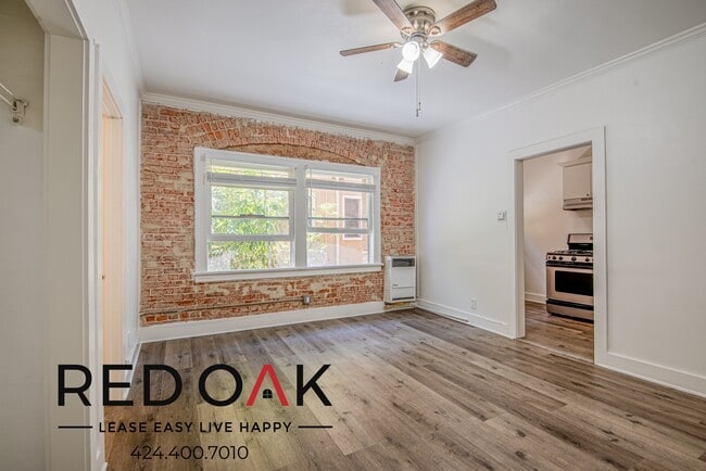 Building Photo - 728 S Berendo St Unit 305 Rental