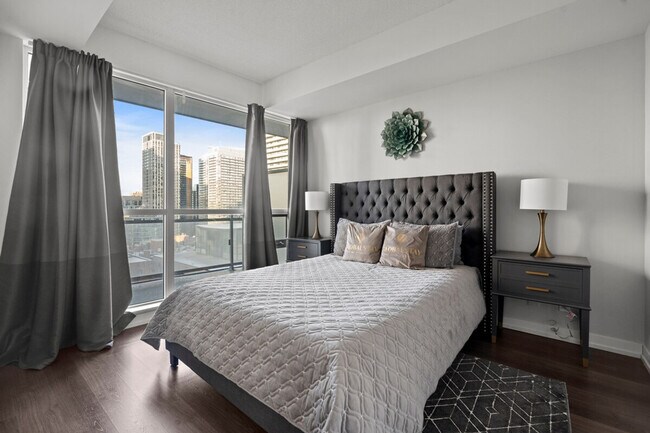 Photo - 160 Eglinton Ave E Unit ID1345818P