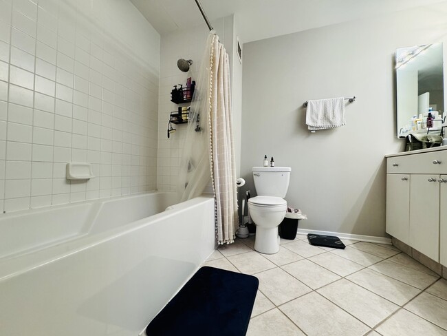 Photo - 330 N Jefferson St Unit 1907